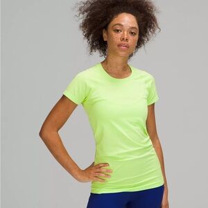lululemon swiftly tech tee green size 2